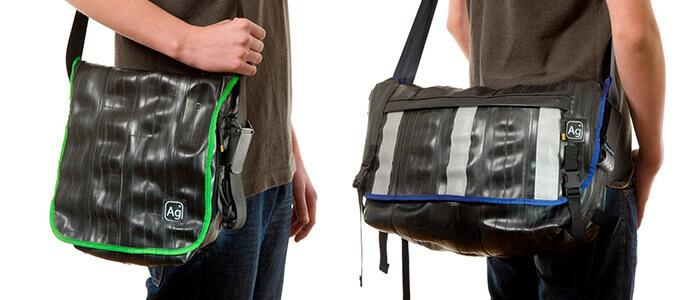 Adjustable straps on messenger bag